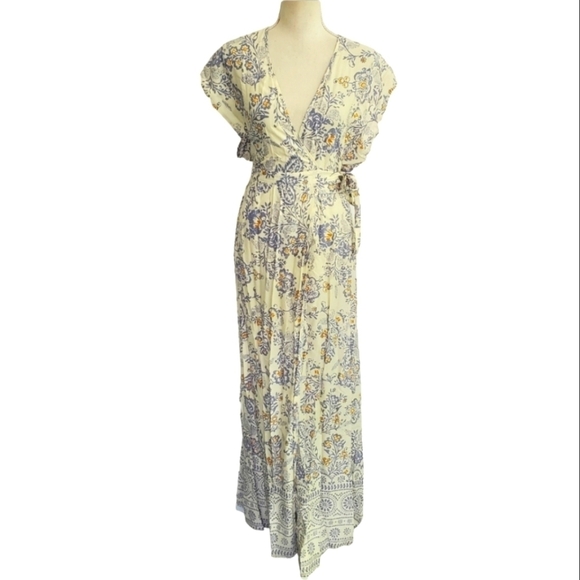Olivaceous Floral Paisley True Wrap Maxi Dress - Picture 2 of 11